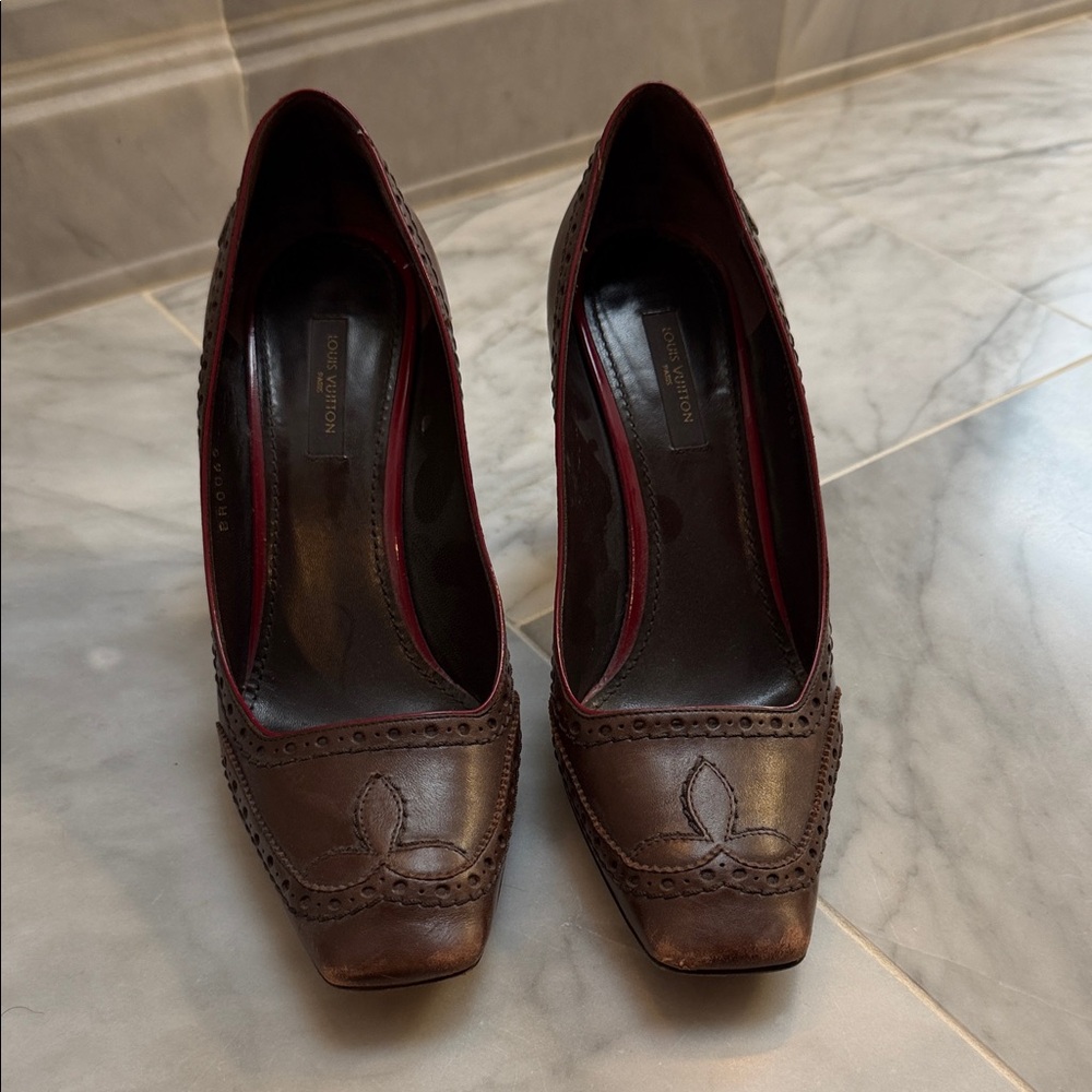 Louis Vuitton Elegant Brown Leather Women's Shoes